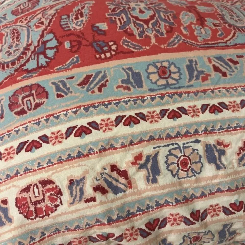 Urban Outfitters Boho Feminine Paisley Home Mazakeen Rug Print Duvet Cover Full